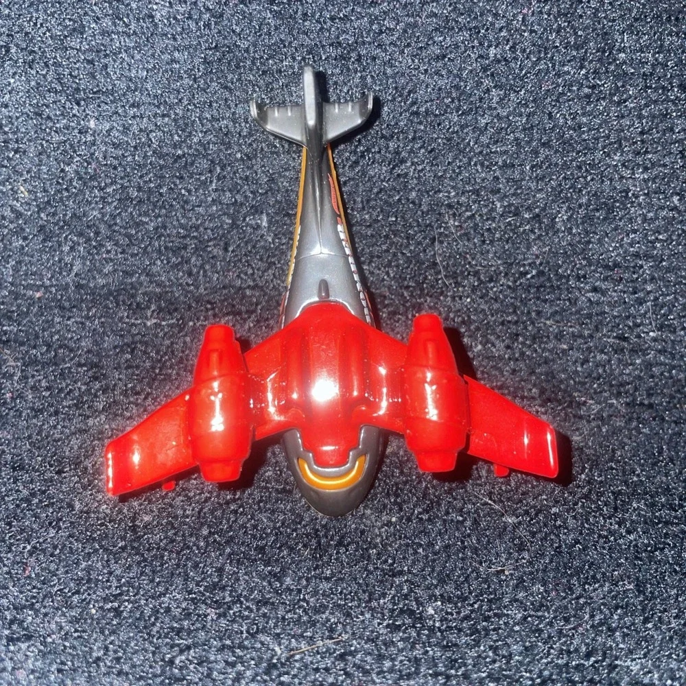 Hot Wheels Red Water‎ Bomber 115/250 Sky Show 4/5 Die-cast 1/64 Model Plane  B2